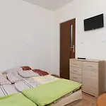 Goscinne Majk Penzion Ustronie Morskie